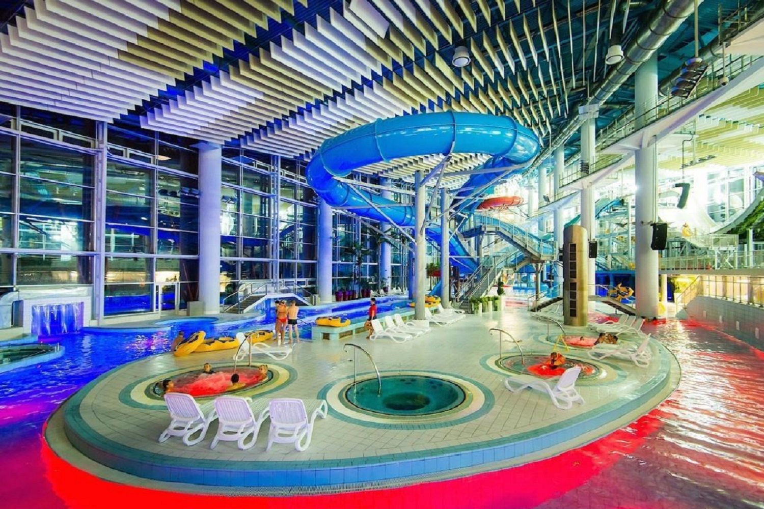 Аквапарк лебяжий